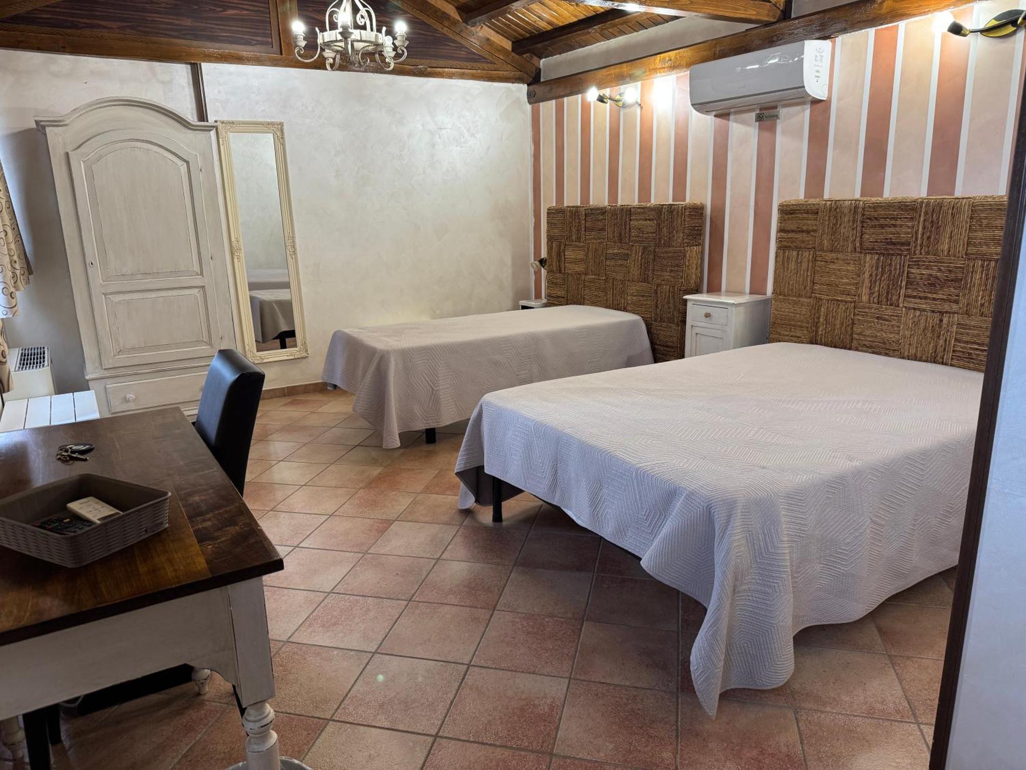 B&B Oasi Di Mamma Clara Latina Zewnętrze zdjęcie